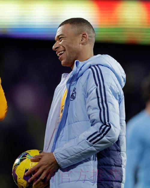 安帅:姆巴佩没进球但踢得很好 罚点是球员们的决定 安帅:姆巴佩没进球但踢得很好 罚点是球员们的决定